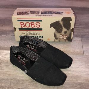 Bobs Skechers black 8W